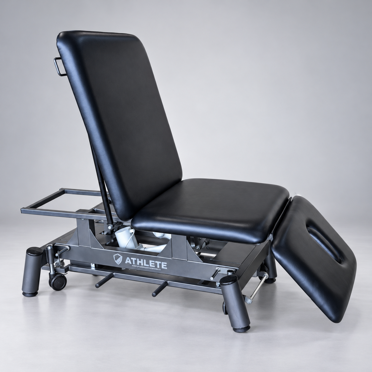 MOWE Athlete 3 Section Treatment Table